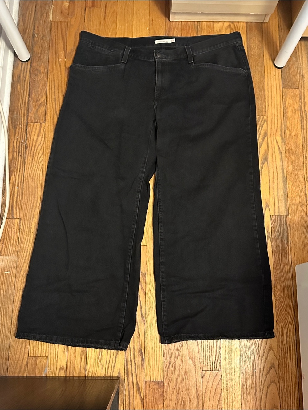 Levi’s 90s baggy wide leg